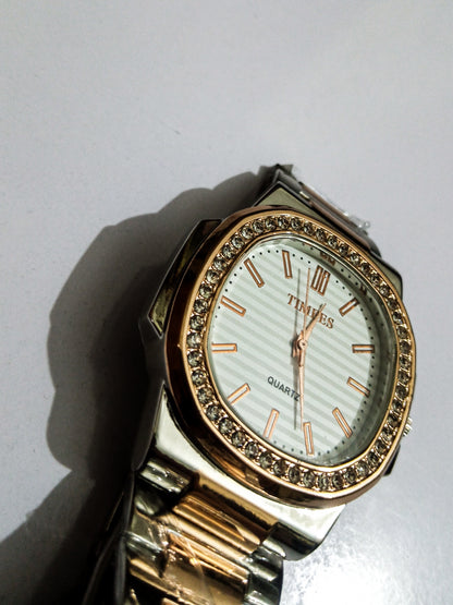 Timees Golden Sparkle